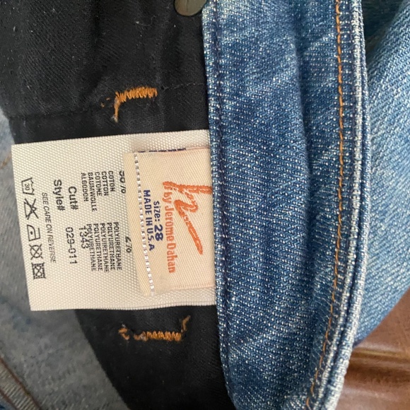 Citizens of Humanity Boot Cut Denim - Picture 3 of 5